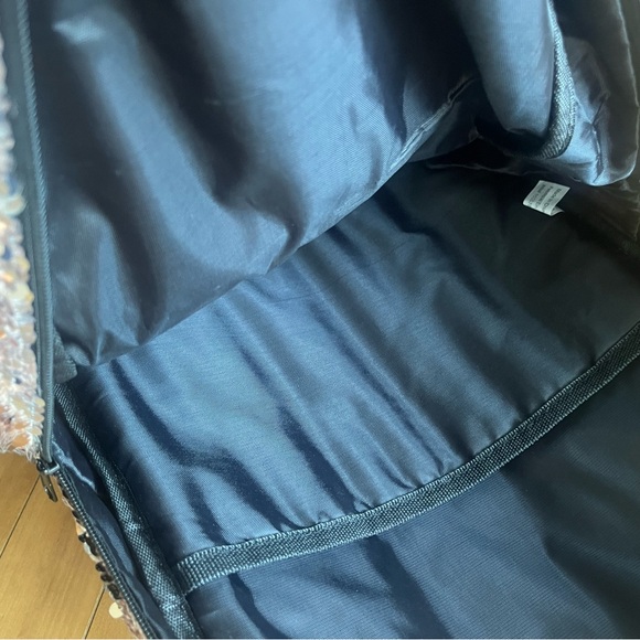 Reversible sequin backpack - Picture 4 of 5